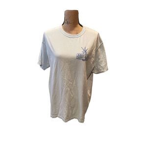 Southernology Unisex Blue Graphic T-Shirt L Peace Love Freedom Y'all
